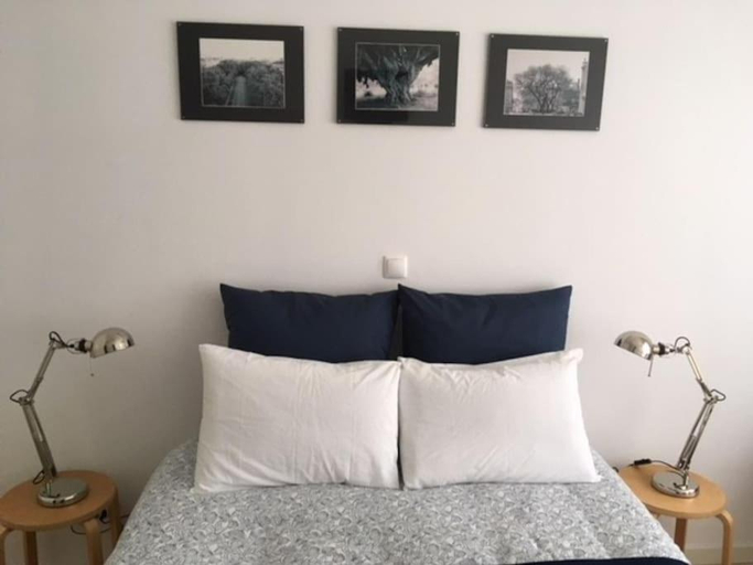 5, Charming Suite Private Wc & Balcony, Lisbon