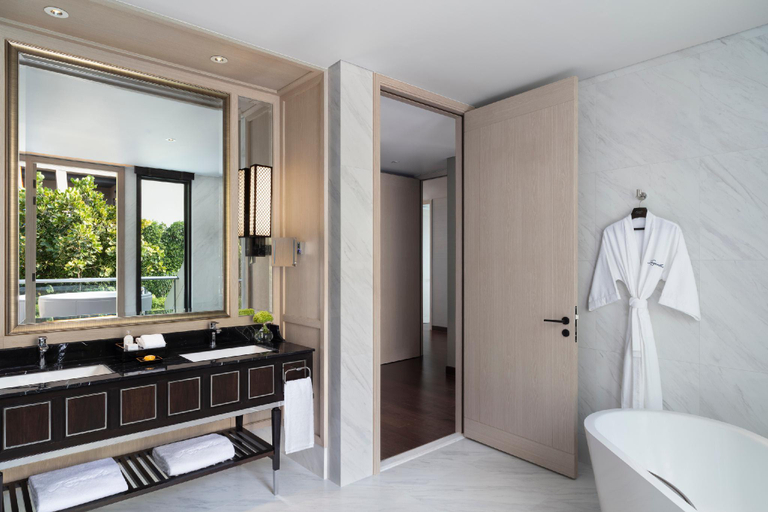 Bathroom 4