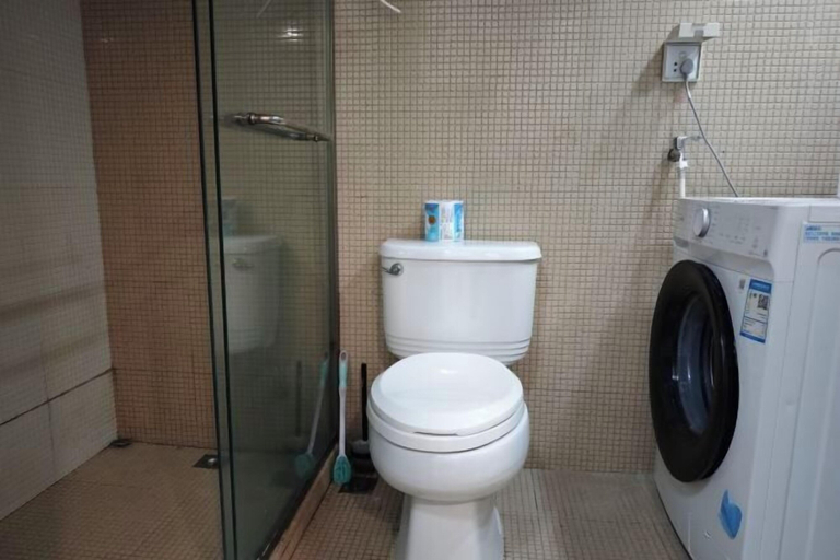Bathroom 3, iNestin Shanghai (Hongfeng Road), Shanghai