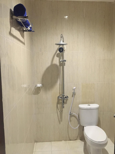 Bathroom 6