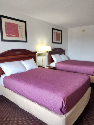 Bedroom 3, Hoosier Inn, Jay