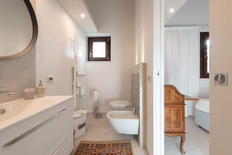 Bathroom 5, Villa Angelina - IsulaTravel, Ragusa
