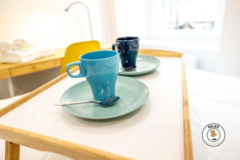 Food & Drinks, AUSTUDIO, Pyrénées-Atlantiques