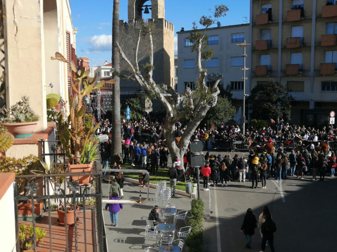 Others 3, Residenza Schinardi, Oristano