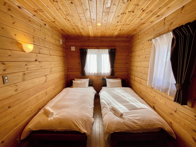 Bedroom 3, HAL Cottage, Hakuba