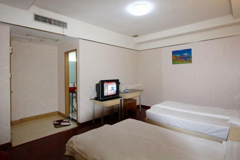 Bedroom 5, Century Express Hotel, Jiaxing