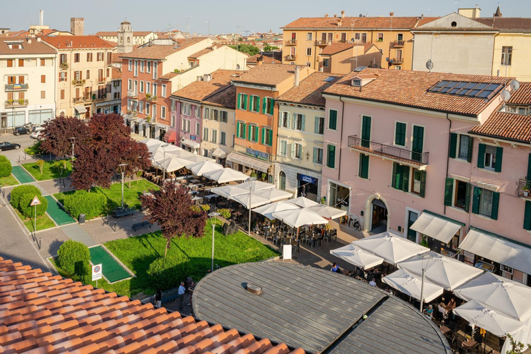 HomeThirtyFour, Verona
