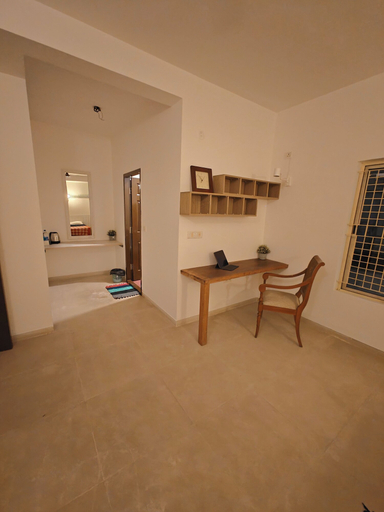 Others, Transit Stay, Bangalore