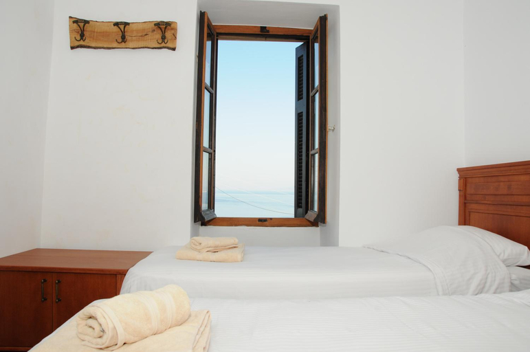 Bedroom 2, Pyrgos Fassea Kardamyli Towerhouse, Peloponnese