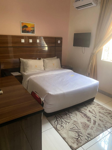 Bedroom 3, Degok Hotel, AbujaMun