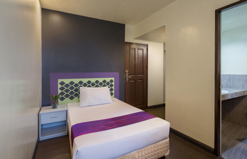 Bedroom 15