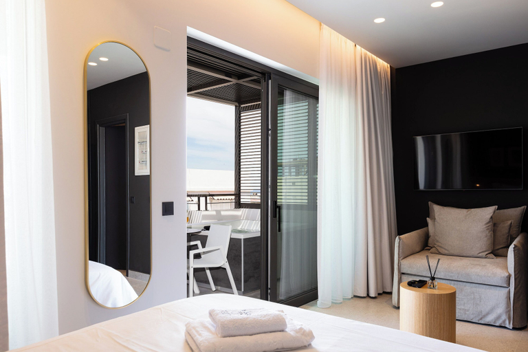 Bedroom 3, Porta Suites, Crete