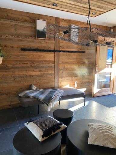 Others 5, Chalet Les Gets Neko, Haute-Savoie