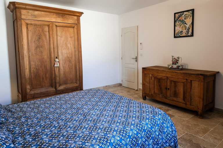 Others 5, Mas de la Ronciere, Vaucluse