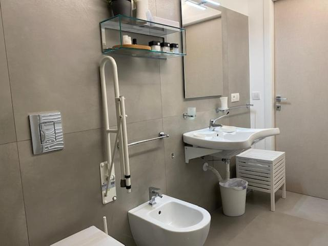 2, Sunflower apartments, Alpes-Maritimes