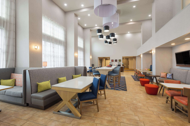 Others 5, Hampton Inn & Suites Harrisburg/North, Dauphin