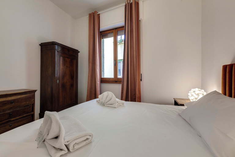 Bedroom 3, Salterelli Apartments by Mamo Florence, Florence