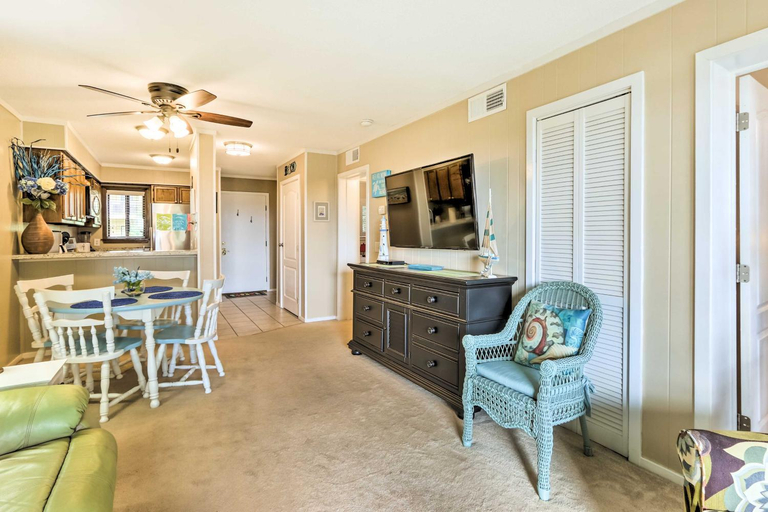 Others 3, Ocean Views and 3 Pools Hilton Head Resort Condo, Beaufort