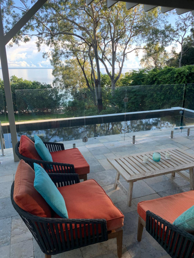 2, Beachfront Dolphin Cabin, Douglas