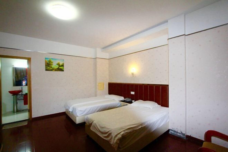 Bedroom 2, Century Express Hotel, Jiaxing
