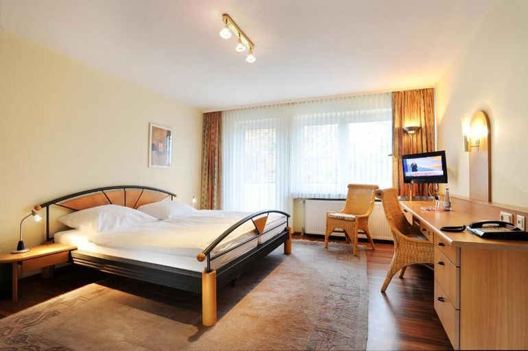 Bedroom 4, Hotel Herzog, Hamm