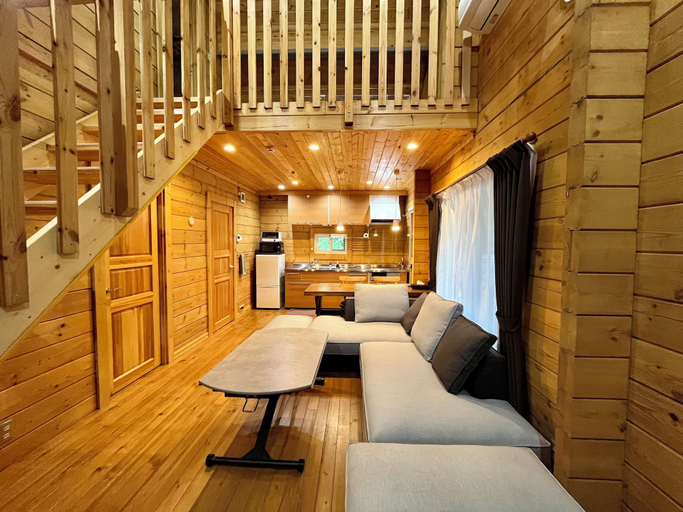 Others 5, HAL Cottage, Hakuba