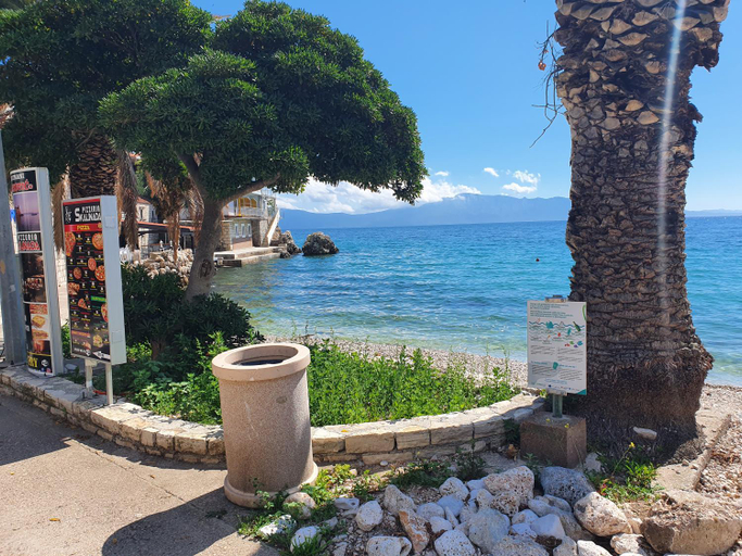 Food & Drinks 2, Dva lava, Gradac
