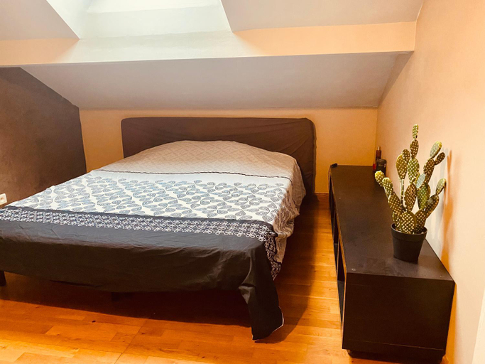 Bedroom 5, Maison Auguste, Rhône