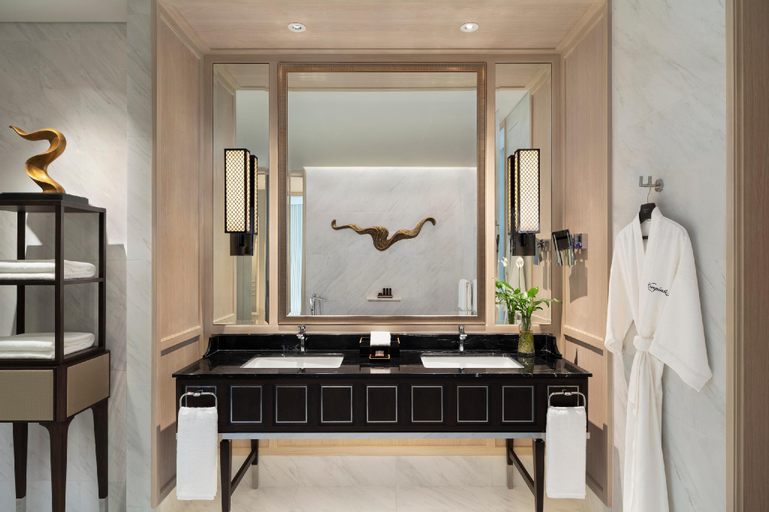Bathroom 4