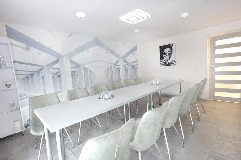 Others 3, Trend Apartmanhaz -Vizslas, Salgótarján