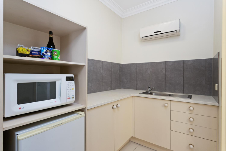 Dining Room 2