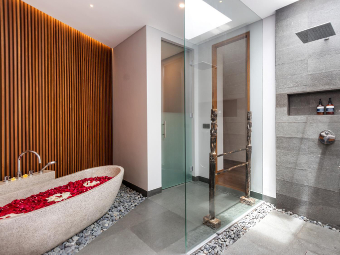 Bathroom 2, Villa Castil di Udara by Villa Finder, Badung