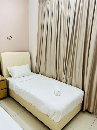 Bedroom 2, Bonjour Riverview 2KM JONKER/6 PAX/NETFLIX/FREWIFI, Malacca City