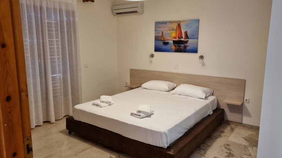 Room 3, TOLO BLUE BAY, Peloponnese