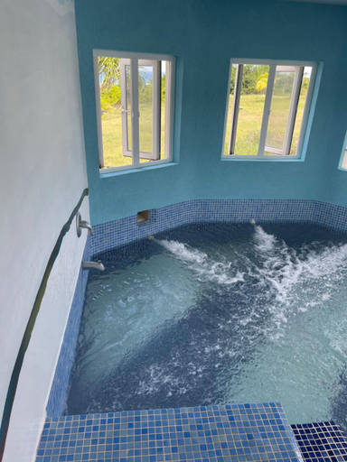 Swimming pool 4, ‘MORIAH’ Private Room with Double Bed and shared bathroom