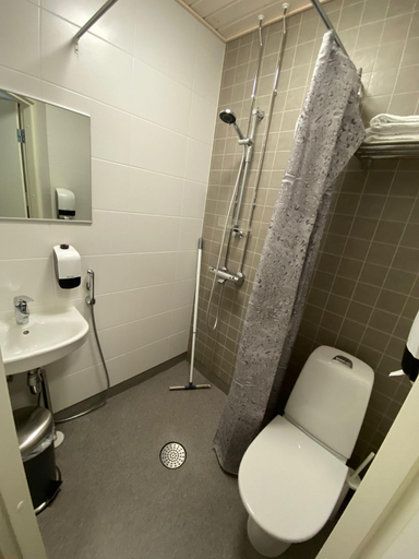 Bathroom, Akselin & Elinan Asema Oy, Northern Ostrobothnia