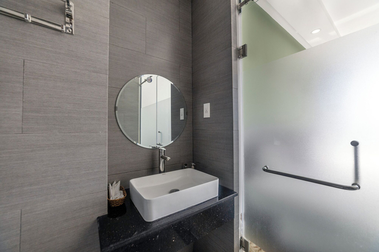 Bathroom 4, Mega Sky Dalat Hotel, Đà Lạt