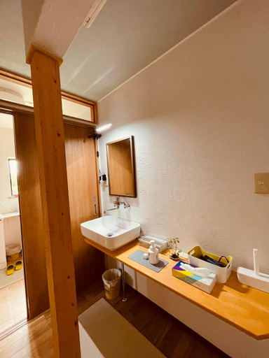 5, HIROSAKI清水森はうす, Hirosaki
