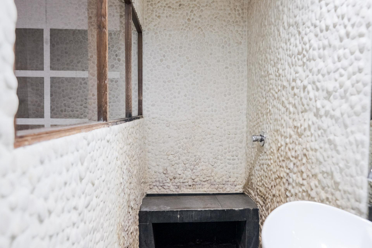 Bathroom 6