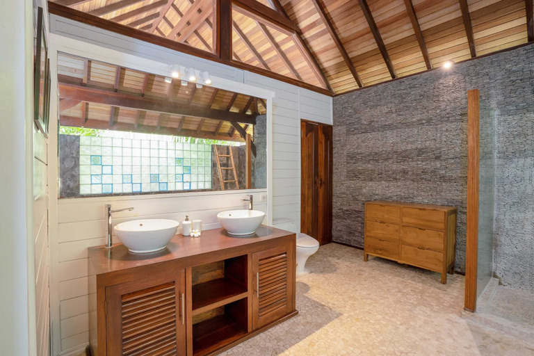 Bathroom 3, Villa Lou Ann, Badung