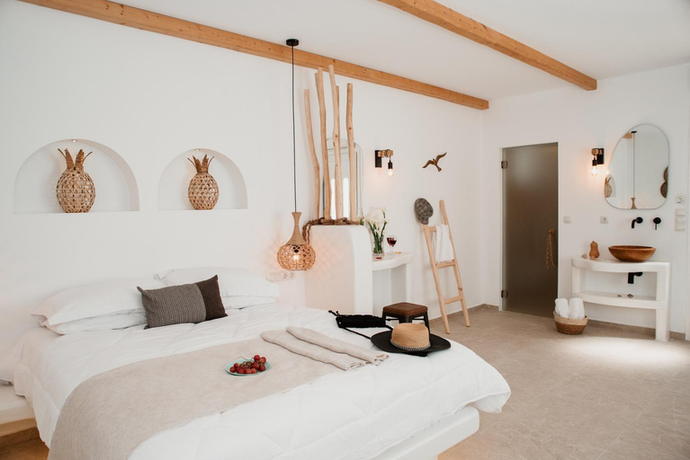 Others 5, Molos Suites, South Aegean