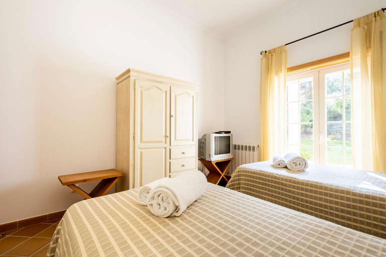 Bedroom 2, Casa Aria, Óbidos