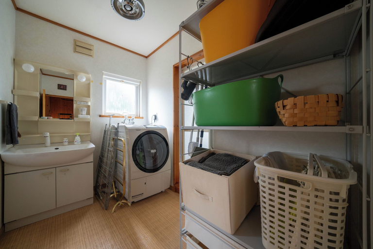 Bathroom 4, RONIN LODGE, Furano