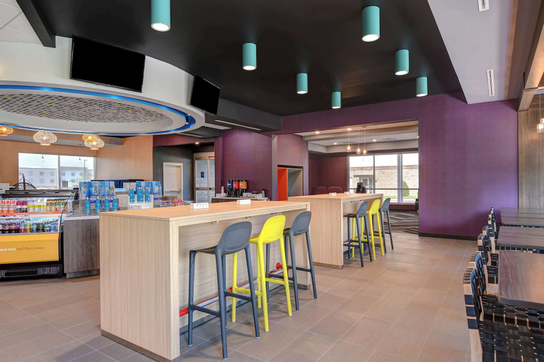 Food & Drinks 5, Tru By Hilton Wilmington Wrightsville Beach, New Hanover