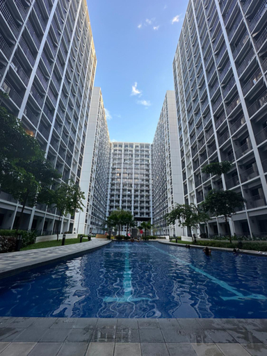 Others 5, Homey Condo by the Bay, Pasay City