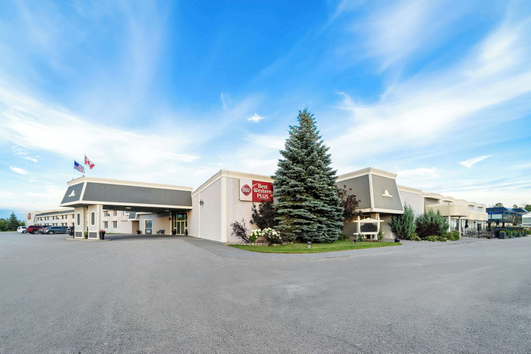 Exterior & Views 2, Best Western Plus Mariposa Inn & Conference Centre, Simcoe