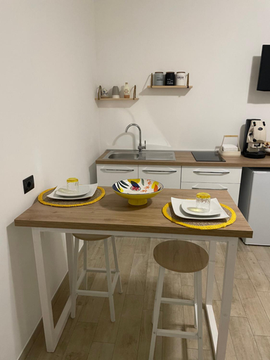Others 2, B&B Archimede, Matera