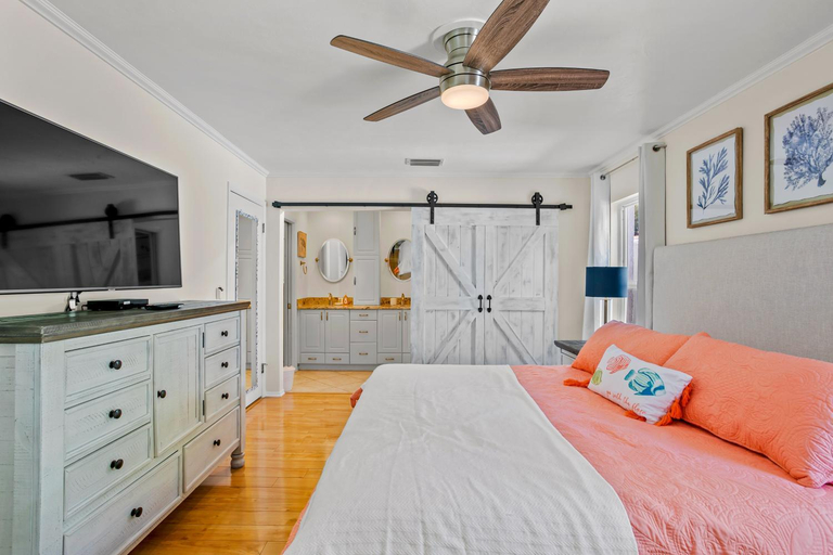 Bedroom 3, The Sapphire Sea Star, Manatee