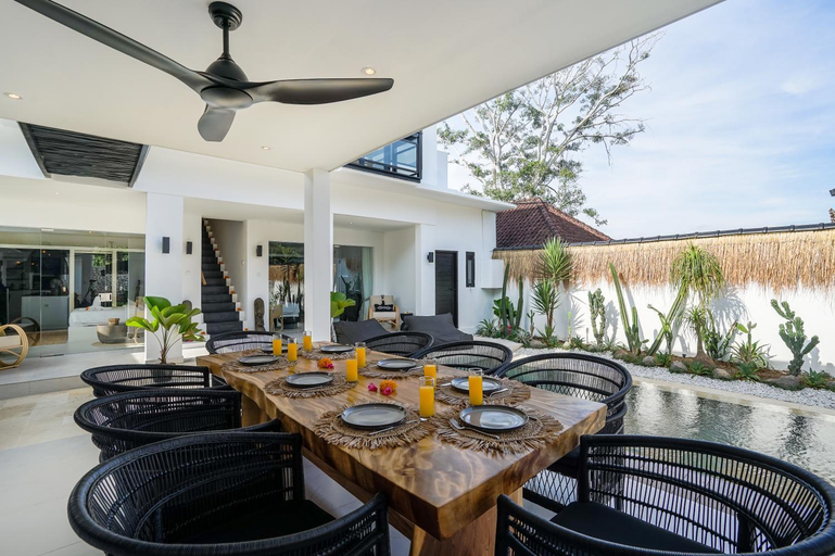 Others 3, Villa Laut - 4BR Luxury Villa within Walking Distance to Seseh Beach, Badung
