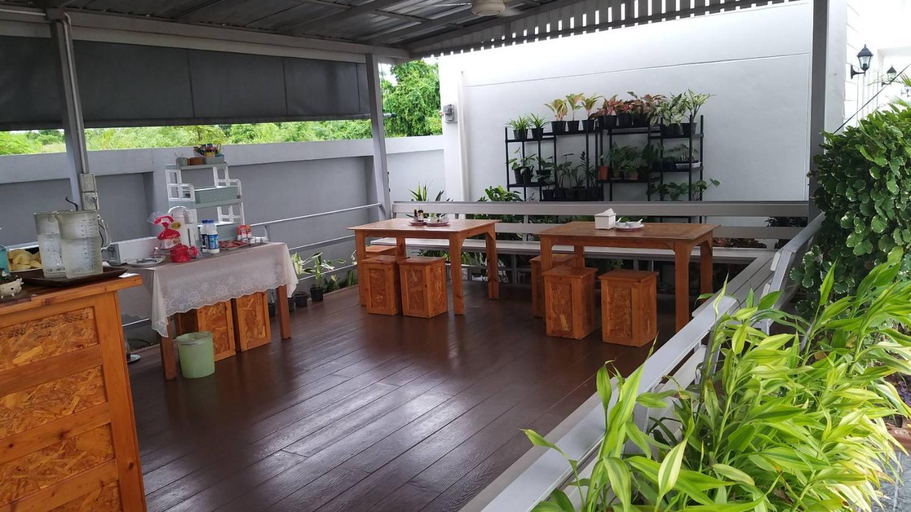 Food & Drinks 3, Bannsukta, Pattaya